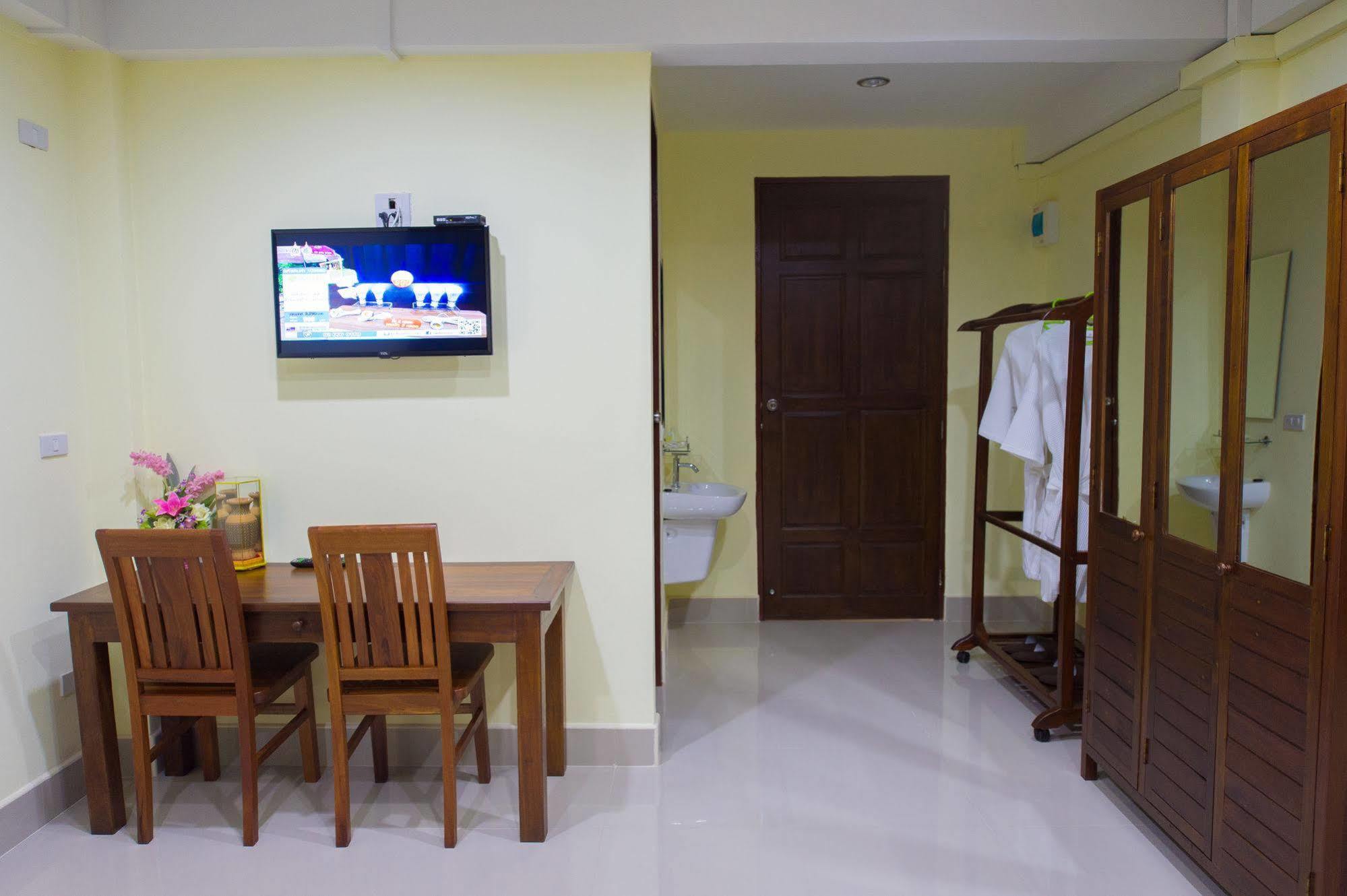 Sri Siam Resort Kanchanaburi Eksteriør billede