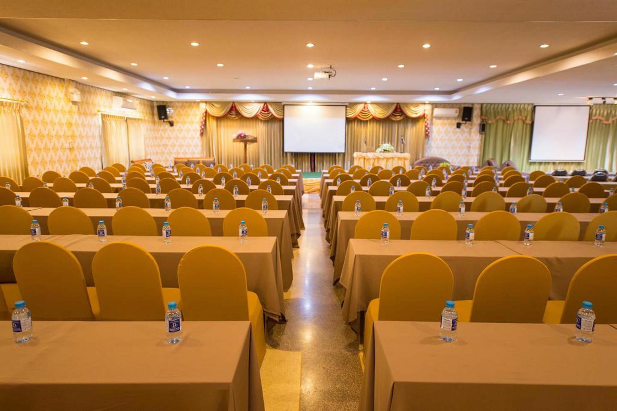 Sri Siam Resort Kanchanaburi Eksteriør billede